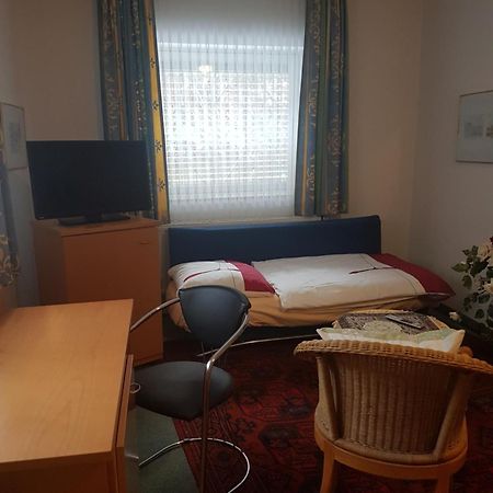 Gaestehaus Krefeld Uerdingen Dış mekan fotoğraf