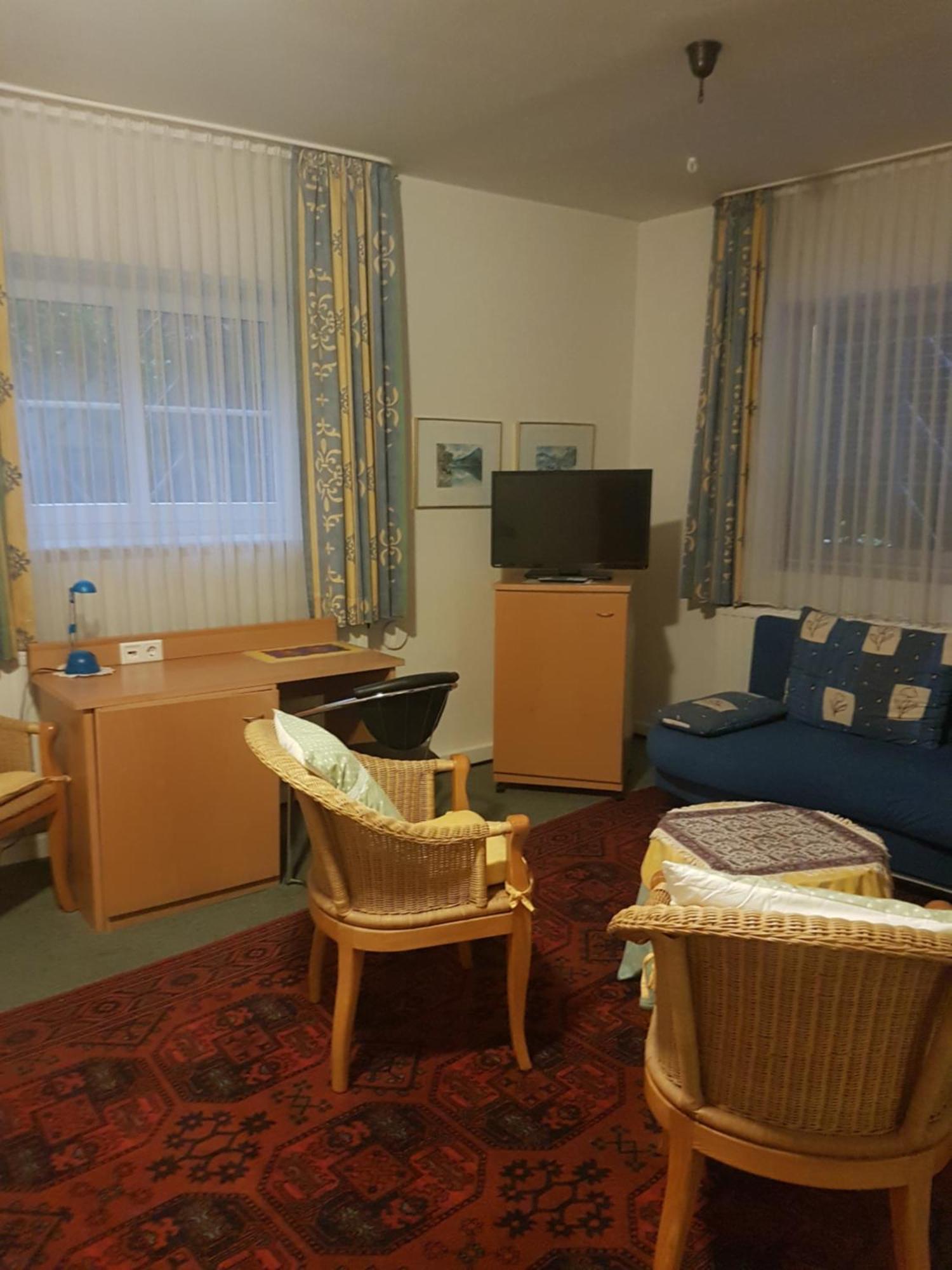 Gaestehaus Krefeld Uerdingen Dış mekan fotoğraf