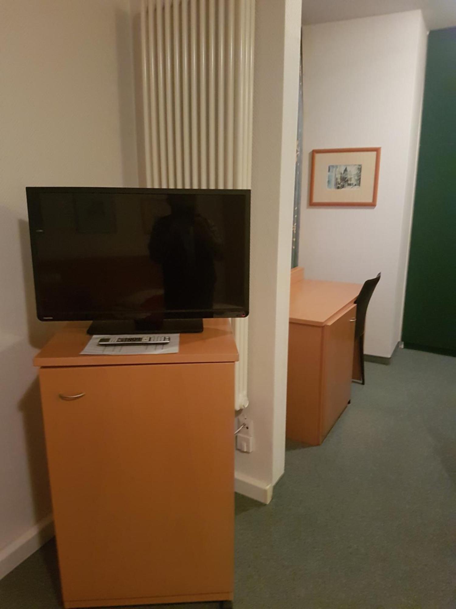 Gaestehaus Krefeld Uerdingen Dış mekan fotoğraf