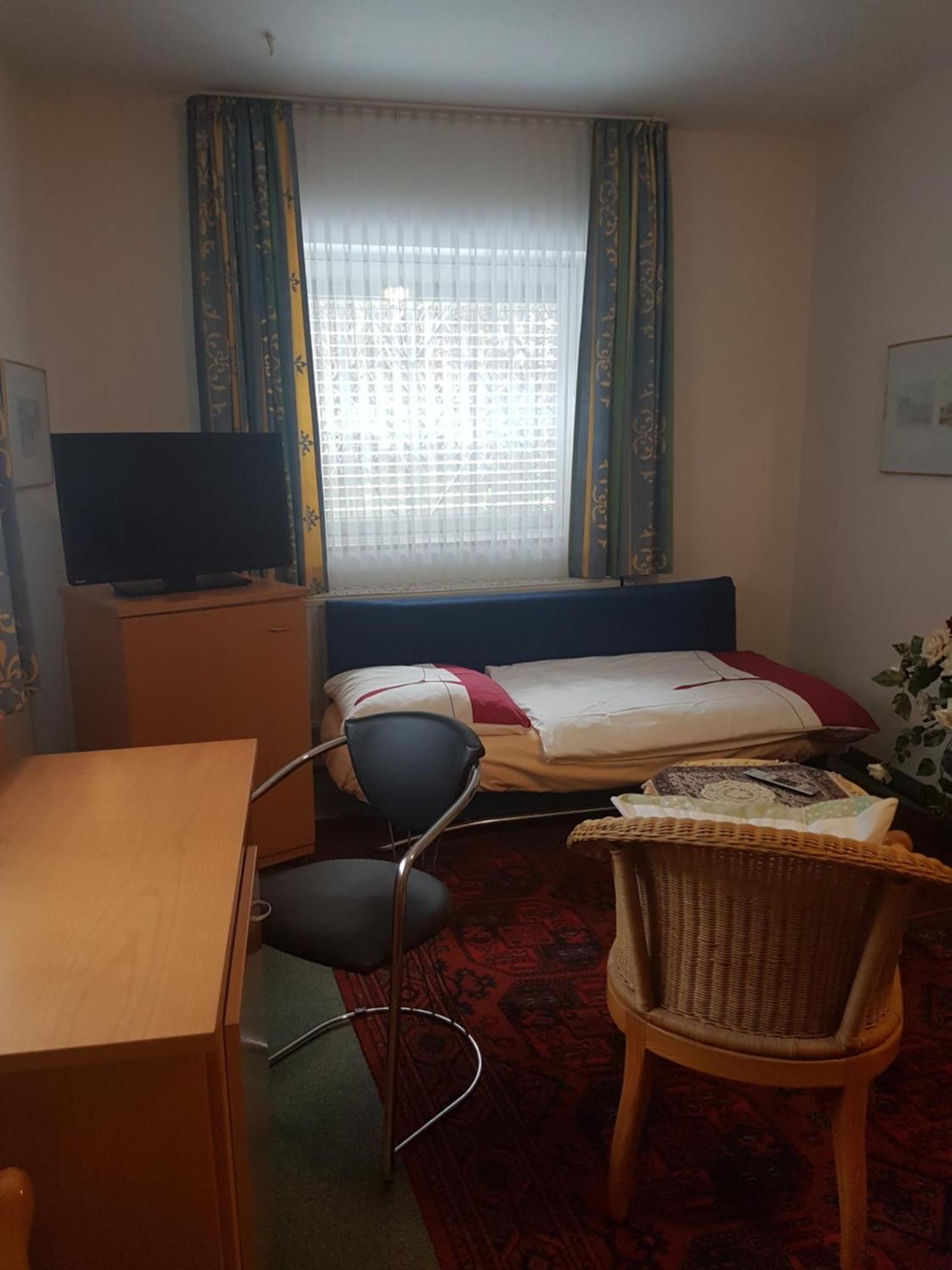 Gaestehaus Krefeld Uerdingen Dış mekan fotoğraf